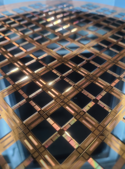 Flip Chip（倒装芯片）清洗工艺的核心要求与技术逻辑--